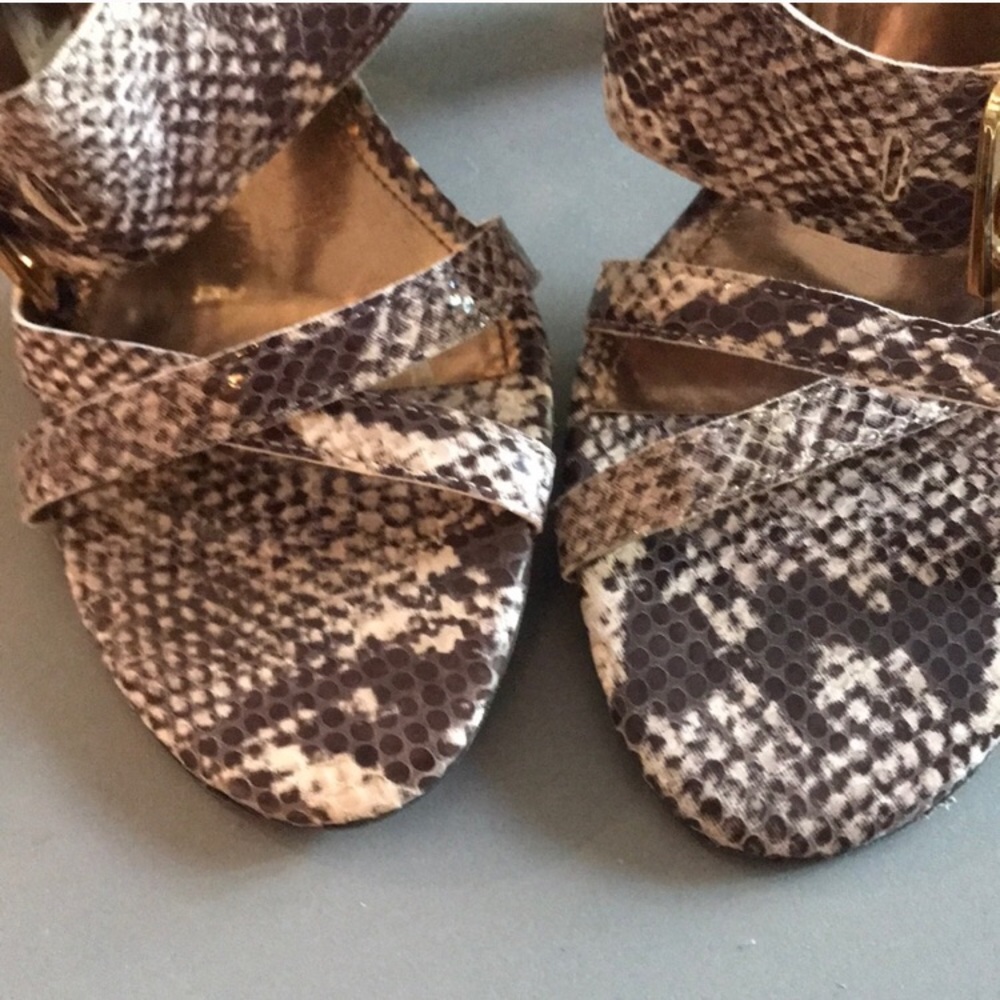 Franco Sarto Snakeskin Genuine Leather Sandals 9 - Picture 5 of 16